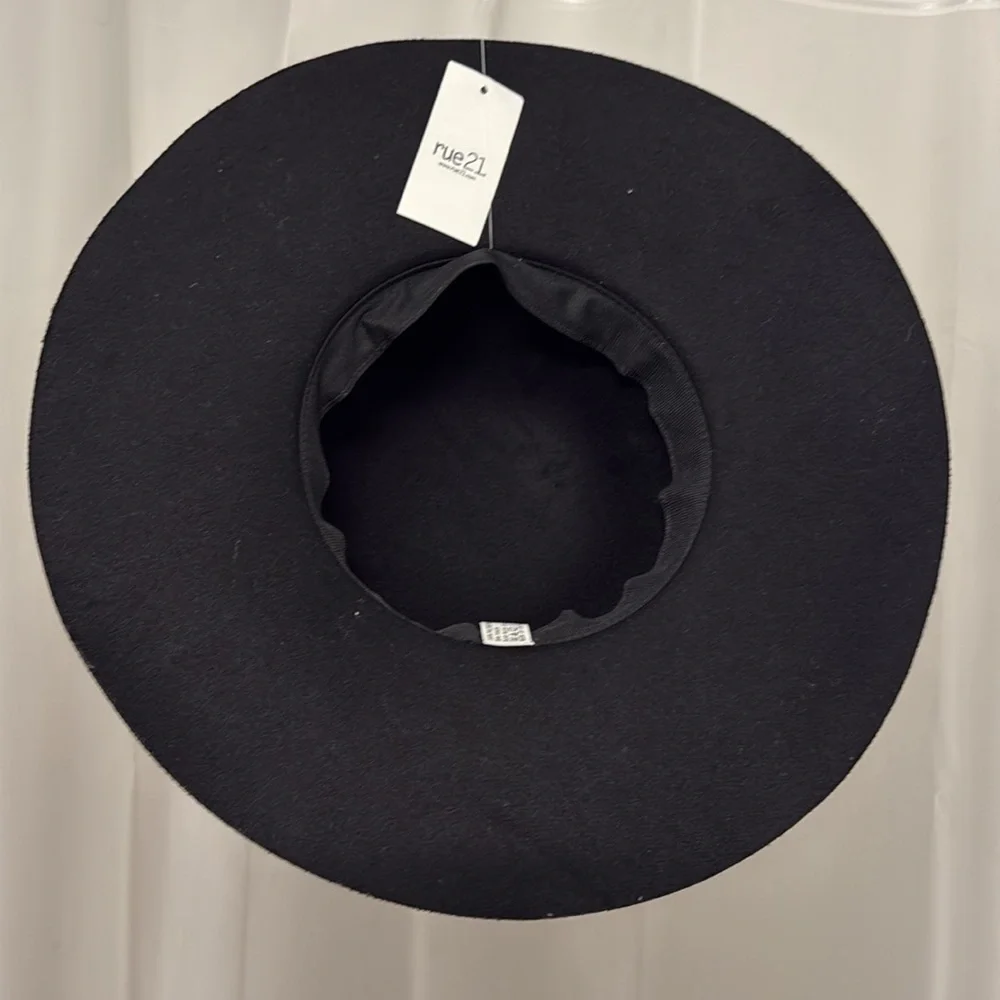 Rue21 Black Wide-Brim Hat - Picture 2 of 4